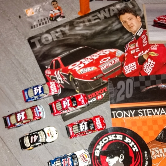 Nascar Tony Stewart - Picture 5 of 5